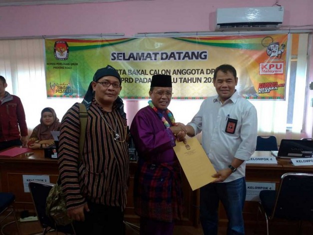 Mantan Ketua DPRD Riau Ini Optimis Terpilih sebagai Anggota DPD RI