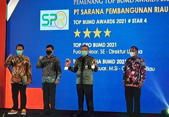 PT SPR Raih Top BUMD Award 2021