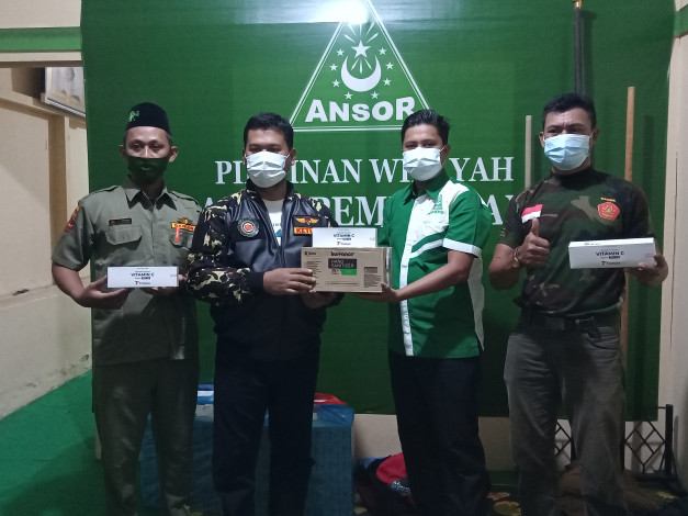 GP Ansor Riau Salurkan Bantuan Pencegahan Covid-19 dari Presiden untuk Ponpes se-Pekanbaru