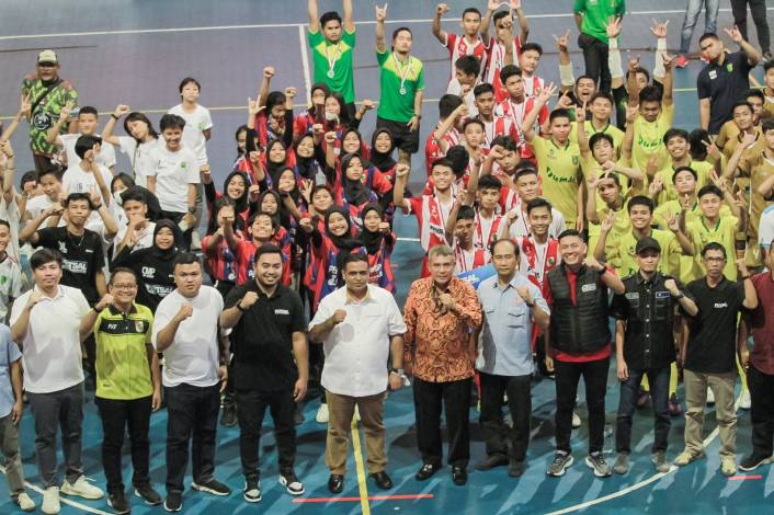 Pekanbaru Juara Kategori Putra, Rohil Juara Putri Kejurprov Futsal Riau 2023