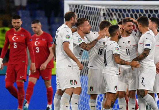 Laga Pertama Euro 2020: Italia Libas Turki 3-0
