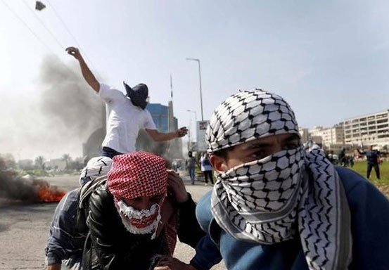 Idul Adha, Polisi Israel-Warga Palestina Bentrok di Al Aqsa