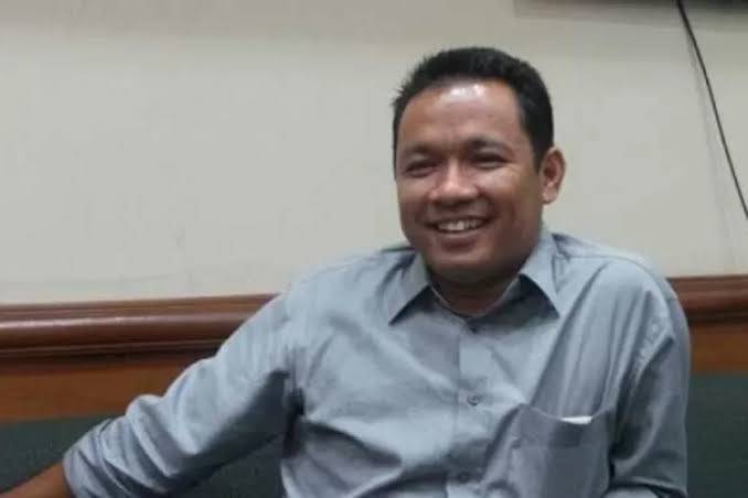 Mantan Ketua DPC Gerindra Pelalawan Pindah ke NasDem, Bidik Kursi Senayan