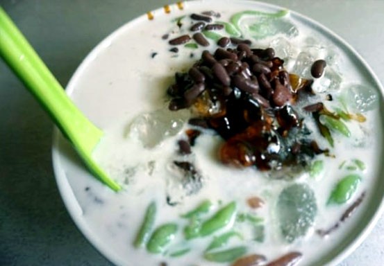 Es Cendol Pak Jenggot, Kuliner Legendaris yang Wajib Coba Saat di Pekanbaru