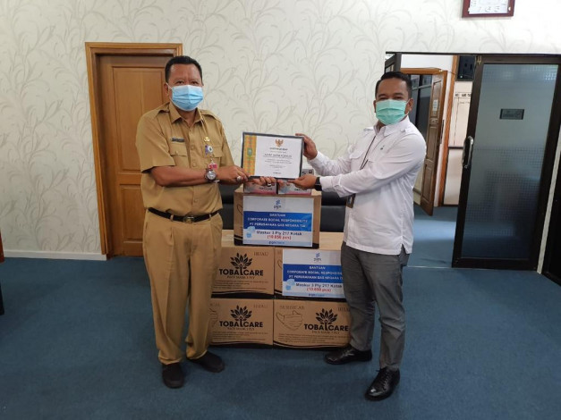 Peduli Covid-19, PT PGN Serahkan Bantuan 10.850 Masker Medis ke Pemprov Riau