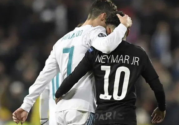 PSG Berminat Boyong Cristiano Ronaldo, Juventus Mungkin Ajukan Penukaran dengan Neymar