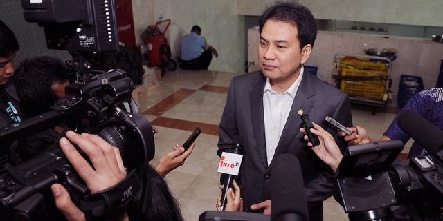 Langkah Aziz Syamsuddin Jadi Ketua DPR Tersandung Rapat Pleno Golkar