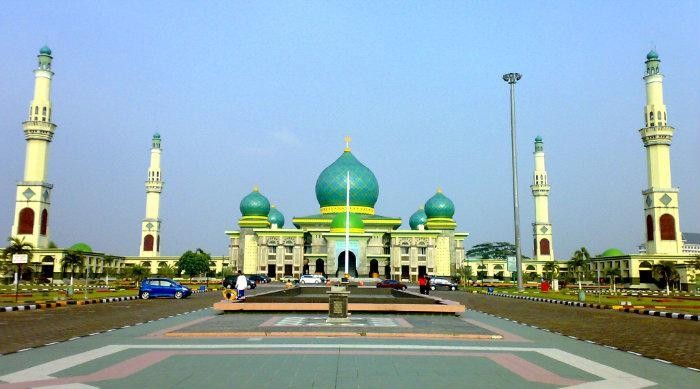 Ribuan Masyarakat Hadiri Pembukaan MTQ Riau di Masjid Raya Annur