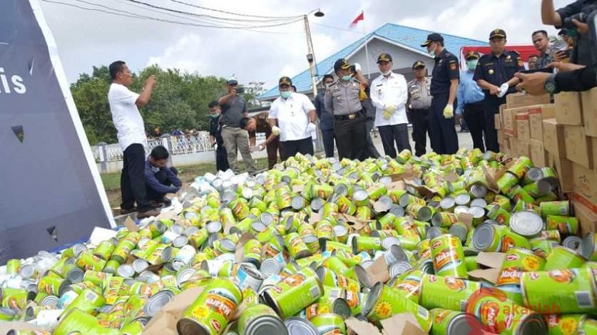 KPPBC Bengkalis Musnahkan Barang Bukti Tegahan Senilai Rp 884.719.000