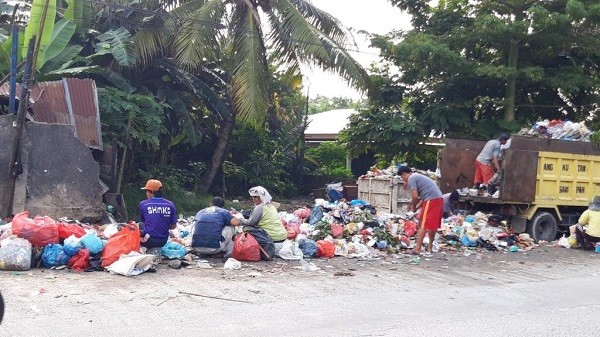 Buang Sampah Sembarangan, Satgas DLHK Pekanbaru OTT 49 Warga