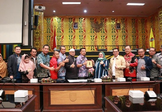 DPRD DKI Jakarta Kunker ke Pekanbaru Bahas Tugas Banmus