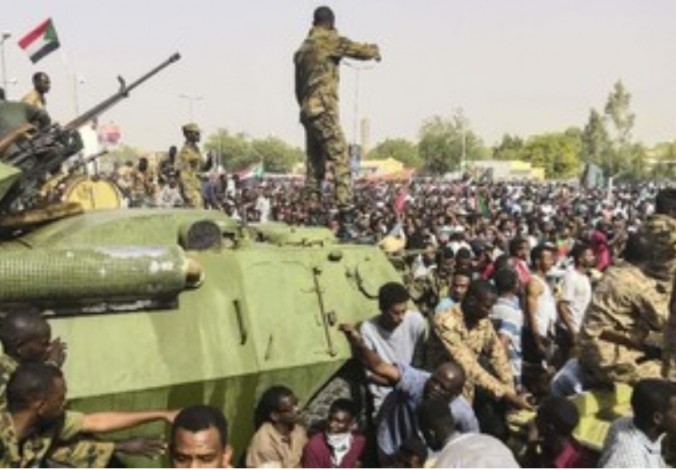 Dua Hari Protes di Depan Markas Tentara Sudan, 16 Orang Tewas