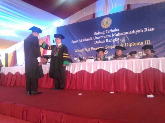 Universitas Muhammadiyah Riau Wisuda 213 Lulusan
