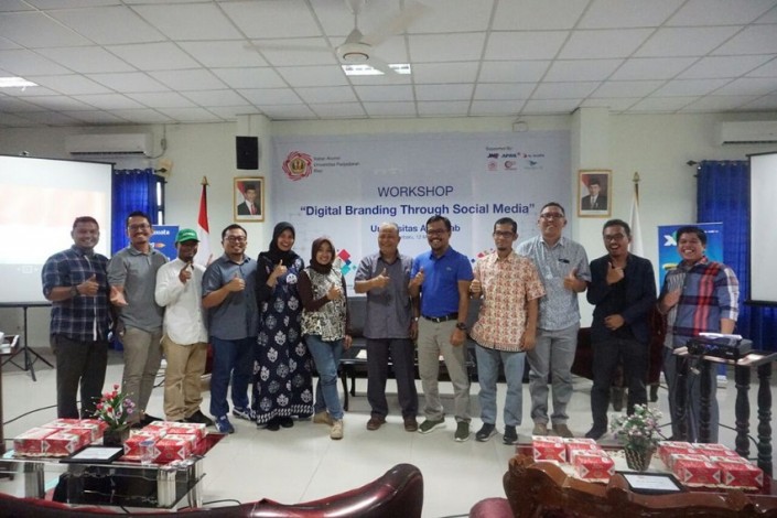 IKA Unpad Wilayah Riau Gelar Workshop Digital Branding