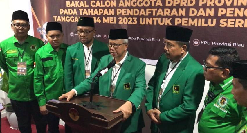 Gema Takbir Berkumandang, DPW PPP Resmi Daftarkan Bacaleg ke KPU Riau