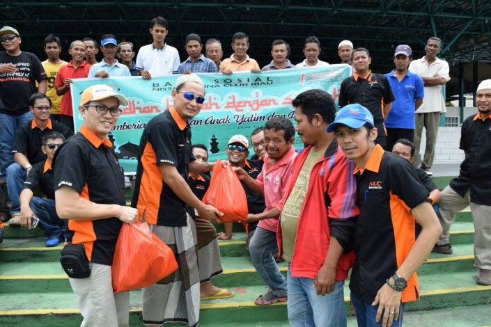 Ramadan Berkah dengan Sedekah, NLC Riau Tebar 373 Paket Bantuan Anak Yatim dan Dhuafa