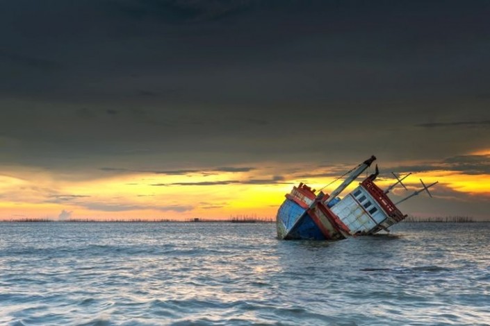 Kapal Bermuatan 70 Ton Kelapa dari Inhil Tenggelam di Perairan Lingga