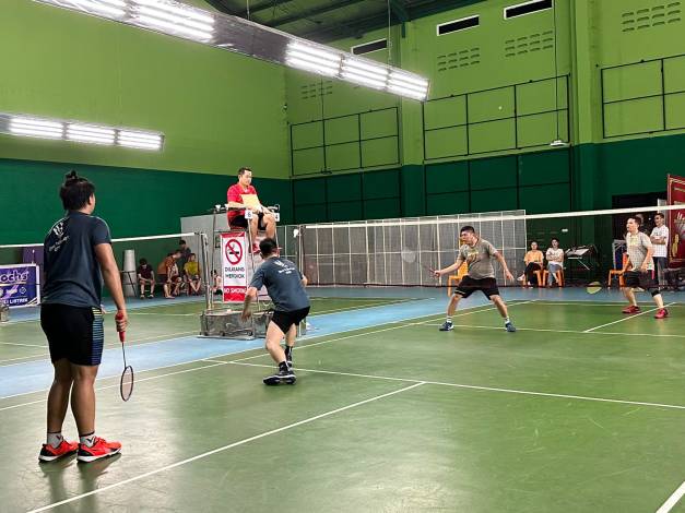 Tournamen Badminton KTB Cup Berhadiah Jutaan Rupiah