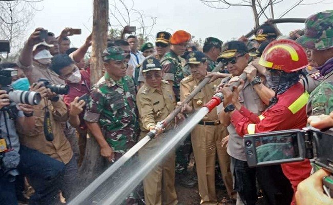 Rombongan Panglima TNI dan Kapolri Batal Berikan Pengarahan kepada Pimpinan Perusahaan di Pelalawan