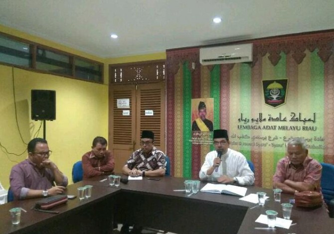 Hina UAS, LAM Riau Proses Timbang Salah Hukum Adat untuk Jony Boyok