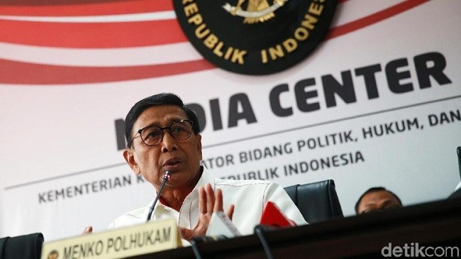 Wiranto Jamin Jokowi Penuhi Janji Copot Aparat yang Tak Atasi Karhutla