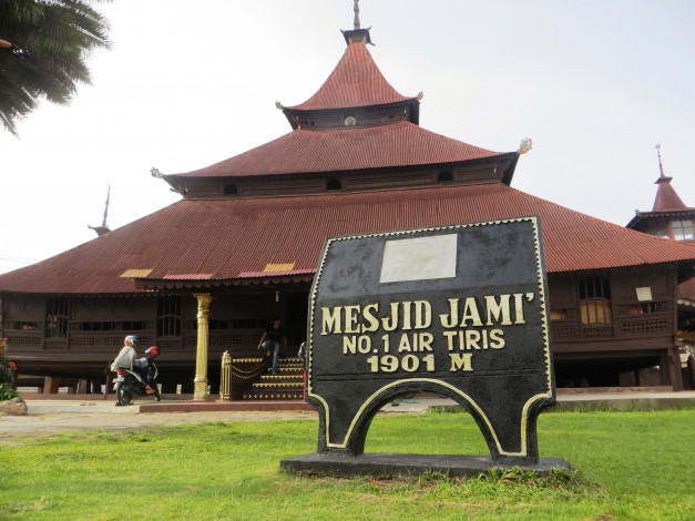 Fraksi PDIP Pertanyakan Pengembangan Wisata Religius Masjid Jami Kampar dan Koto Pangean