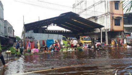 Banjir Rob di Dumai, BPBD Riau Belum Terima Permintaan Bantuan