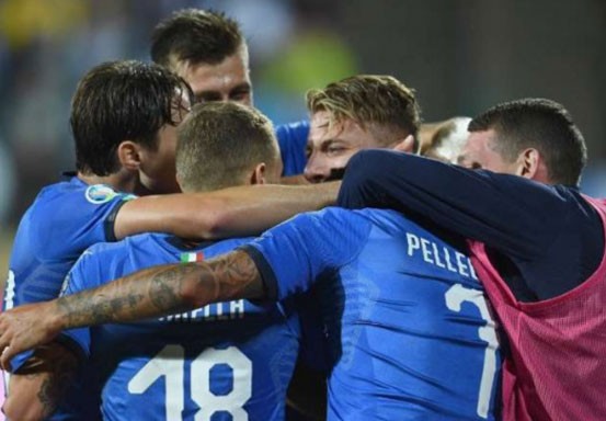 Italia Petik 7 Kemenangan Beruntun Usai Gasak Yunani