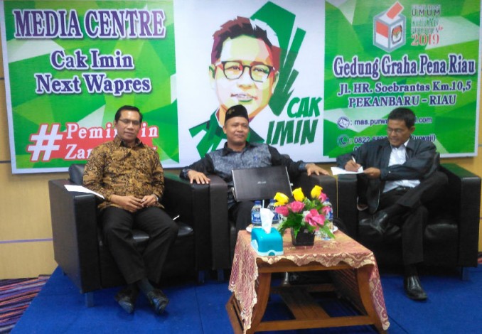 Akademisi Riau Bahas Peluang Cak Imin Jadi Cawapres
