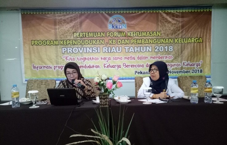 Tangkal Berita Hoax Program KKBPK, BKKBN Riau Undang Wartawan di Forum Kehumasan