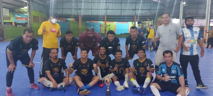 SIWO PWI Riau Berhasil Bawa Pulang 2 Piala dari Cabang Sepakbola dan Futsal