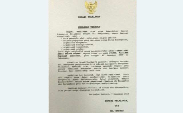 Melalui Undangan Terbuka Bupati Pelalawan Ajak Warganya Hadiri Penabalan Gelar Adat Jokowi