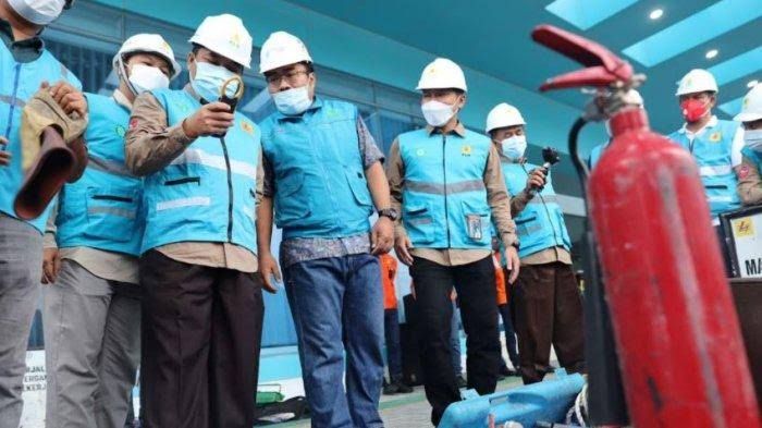 Jaga Pasokan Listrik Nataru, PLN Riau-Kepri Siagakan 1.425 Personel