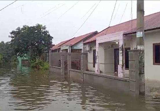 Hujan Deras, Perumahan Jalan Datuk Tunggul Kebanjiran
