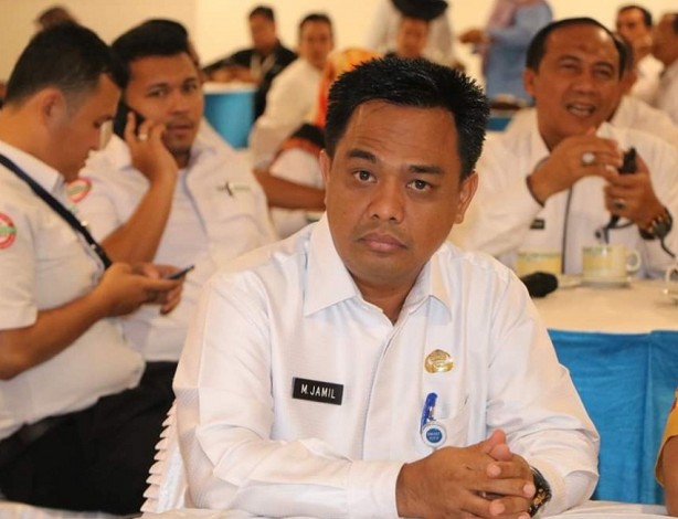 Sibuk Urus DPMPTSP Pekanbaru, Jamil Serahkan Jabatan Plt Kadiskop ke Idrus