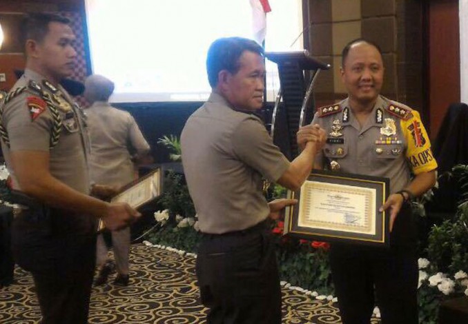 Sukses Tangani PETI, Kapolres Kuansing Terima Penghargaan dari Kapolda Riau