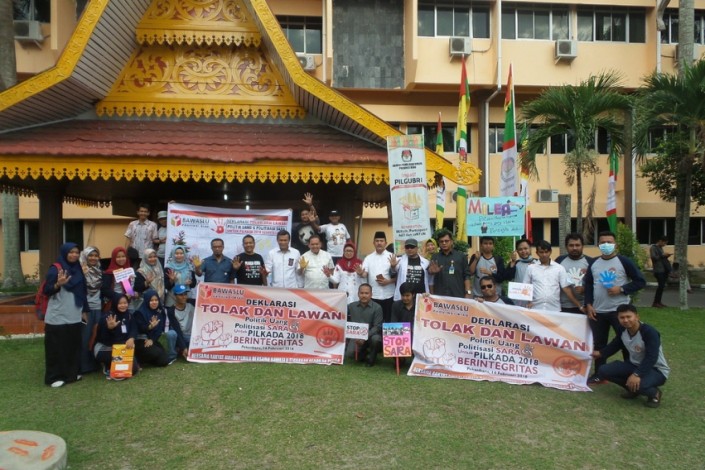 Bawaslu Riau Deklarasikan Pemilu Riau Anti Politik Uang