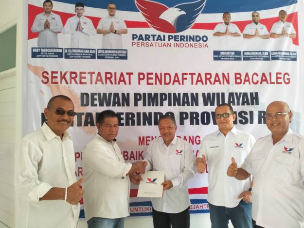 Eks Sekda Indragiri Hulu Tengku Razmara Berlabuh ke Partai Perindo Riau