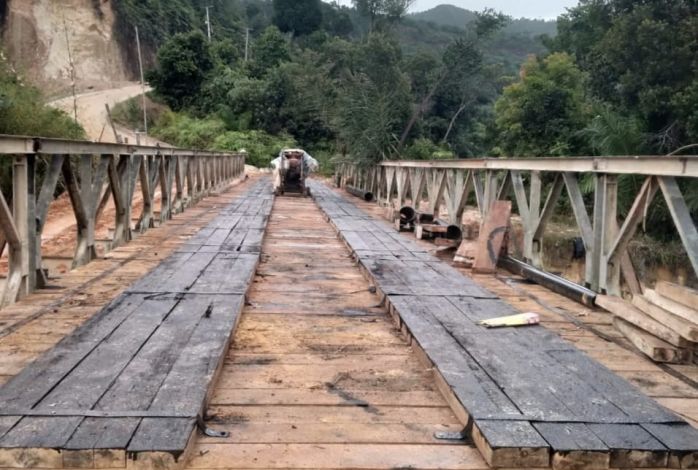 Selesai Dikerjakan, Pekan Ini Jembatan Bailey Jalan Longsor di Rohul Bisa Digunakan