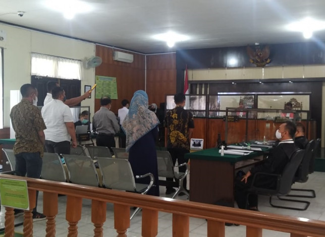 KPK Hadirkan Lima Saksi, Zulkifli AS Ikuti Sidang dari Rutan Pekanbaru