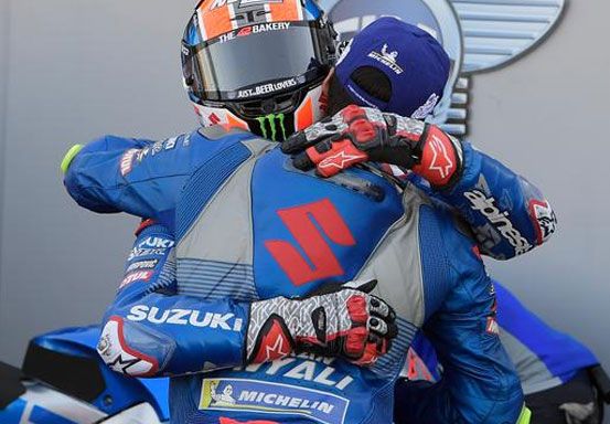 Tangis Alex Rins Pecah usai Mengetahui Suzuki Pisah dengan MotoGP pada Musim Depan