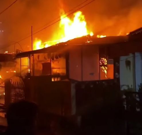 3 Rumah dan 1 Mobil Terbakar di Komplek Unri ternyata Akibat Korsleting Listrik