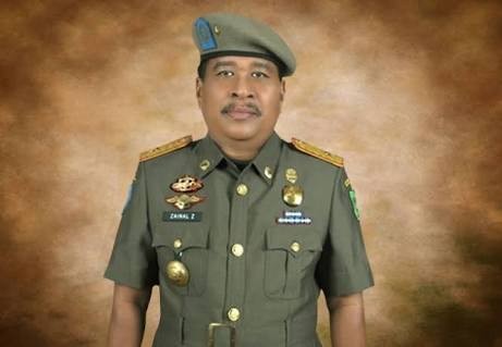 100 Personel Satpol PP Amankan Sholat Id di Masjid Annur dan Halaman Kantor Gubernur Riau 
