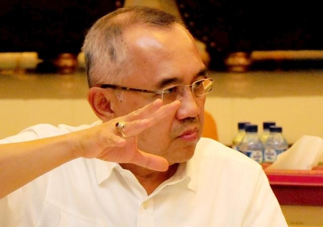 Kumpulkan OPD di Kediaman, Gubernur Riau Bahas Rasionalisasi Anggaran
