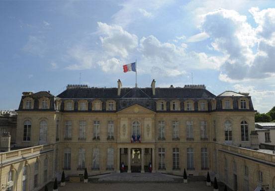 Surat Berisi Potongan Jari Manusia Ditemukan di Kediaman Presiden Prancis