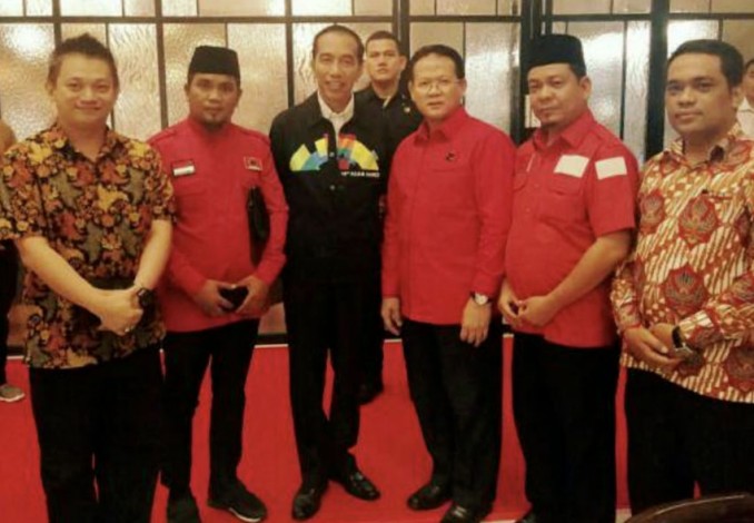 PDIP Serahkan Ketua Tim Pemenangan Jokowi-Maruf Amin di Riau ke Golkar