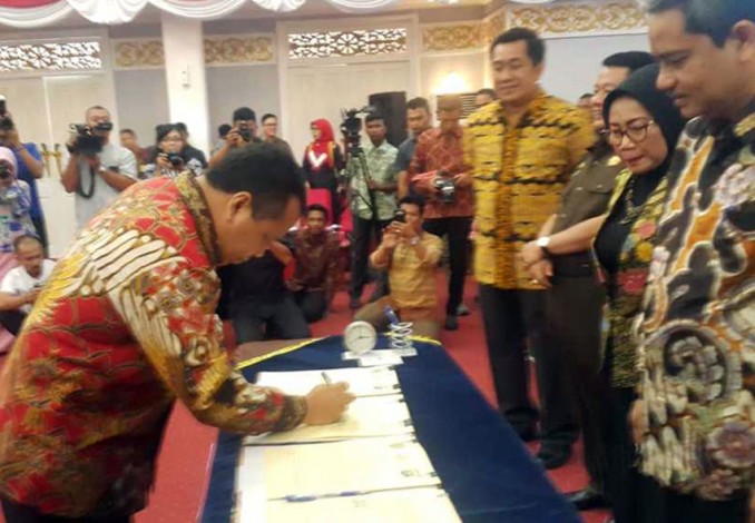 Bupati Meranti Hadiri Rakor Pengawasan Daerah di Pekanbaru