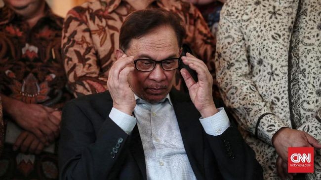 Menang Pemilu, Anwar Ibrahim Selangkah Lagi Jadi PM Malaysia