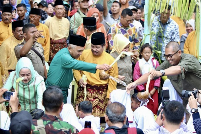 Gubri Hadiri Festival Mandi Safar di Crossborder Indonesia - Malaysia