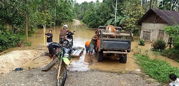 BPBD Rohul Tetapkan Status Waspada Banjir Daerah 3 Aliran Sungai Besar